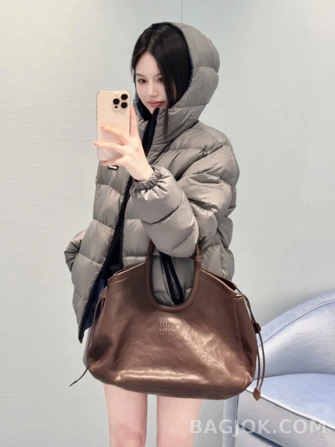 미우미우 미우미우 후드 숏 패딩 상세 이미지