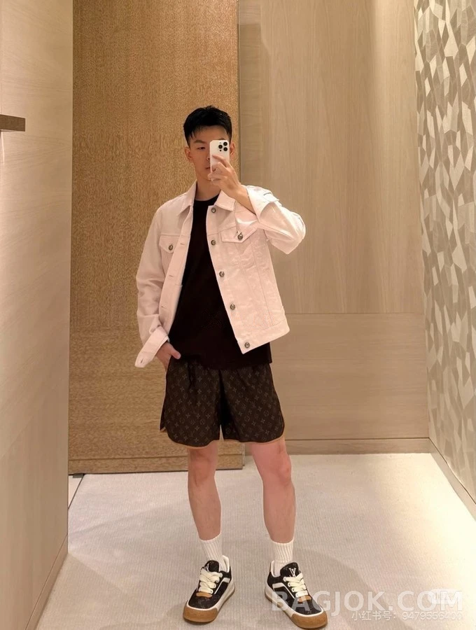 루이비통 루이비통 연핑크 모노그램 자켓 상세 이미지