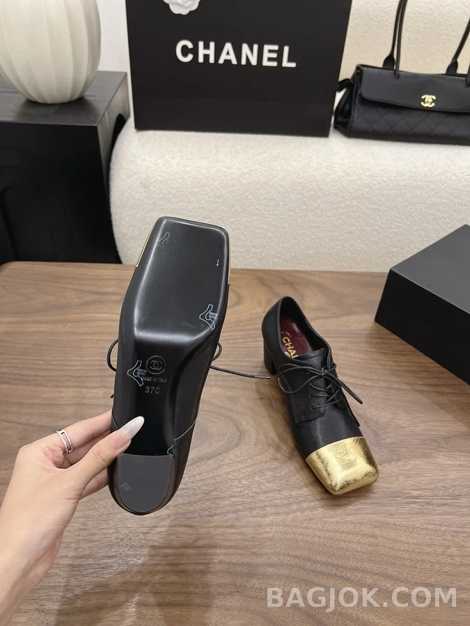 샤넬 샤넬 금장 토캡 옥스포드 슈즈 상세 이미지