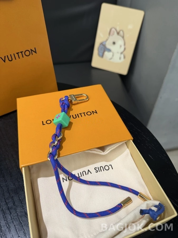 루이비통 루이비통 Knot 로프 키링 상세 이미지