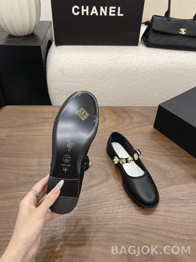 샤넬 샤넬 까멜리아 메리제인 플랫 상세 이미지