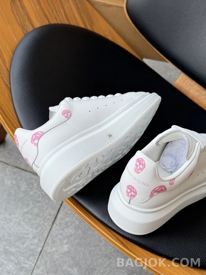 알렉산더 맥퀸 알렉산더 맥퀸 스컬 오버사이즈 스니커즈 상세 이미지