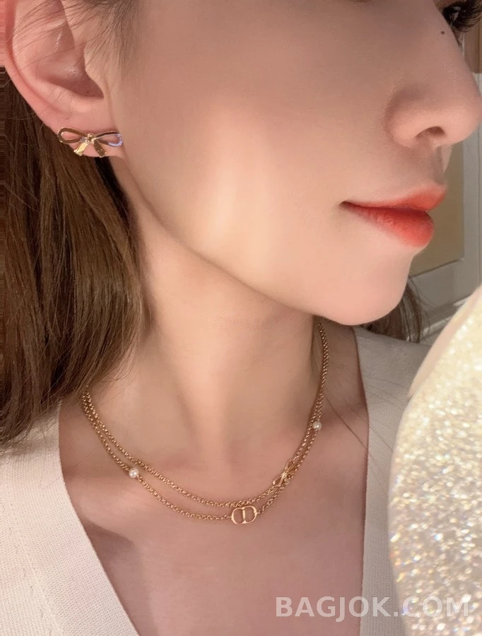 디올 디올 보우 클로버 레이어드 목걸이 상세 이미지