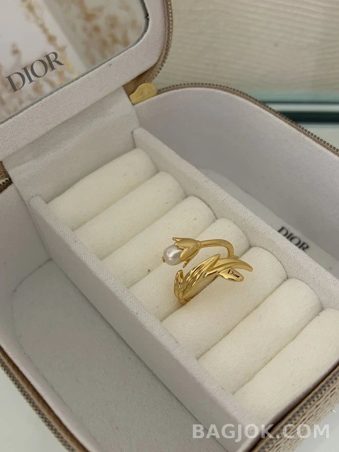 디올 디올 플라워 펄 반지 상세 이미지