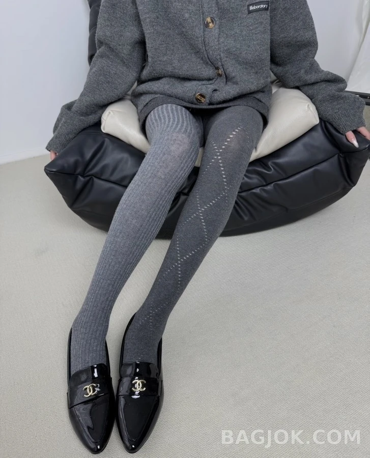 샤넬 샤넬 뾰족코 페이턴트 로퍼 상세 이미지