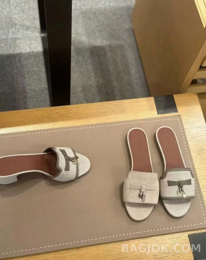 로로피아나 로로피아나 썸머 참 스웨이드 슬라이드 상세 이미지