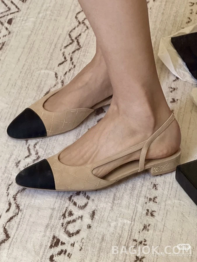 샤넬 샤넬 투톤 퀼팅 슬링백 힐 상세 이미지