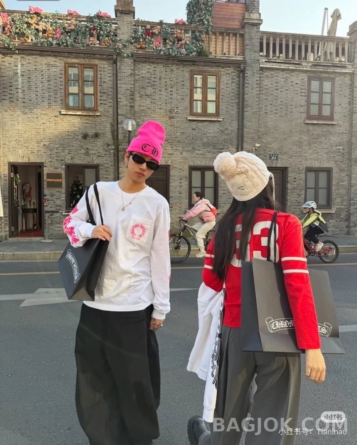 크롬하츠 크롬하츠 호스슈 크로스 긴팔 티셔츠 상세 이미지