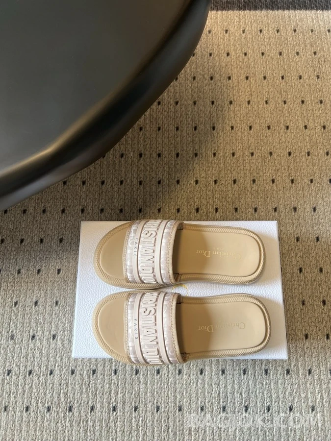 디올 디올 로고 두꺼운 밑창 슬라이드 샌들 상세 이미지