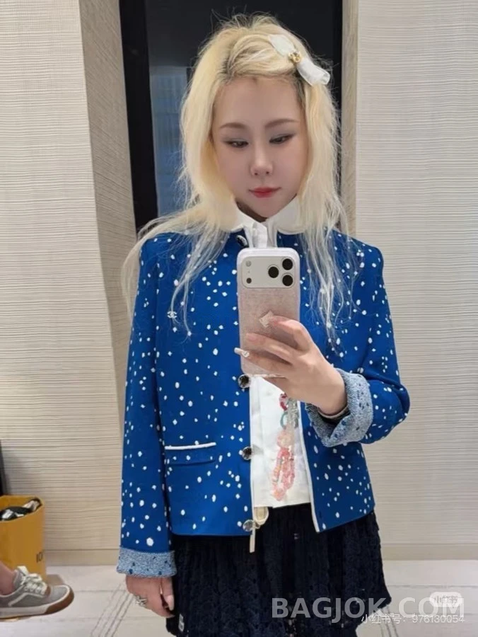 샤넬 샤넬 로고 별 패턴 니트 가디건 상세 이미지