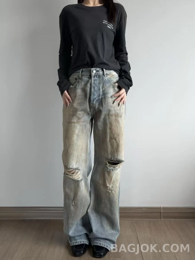 아크네 스튜디오 아크네 스튜디오 Acne Studios 레터링 긴팔 티셔츠 상세 이미지