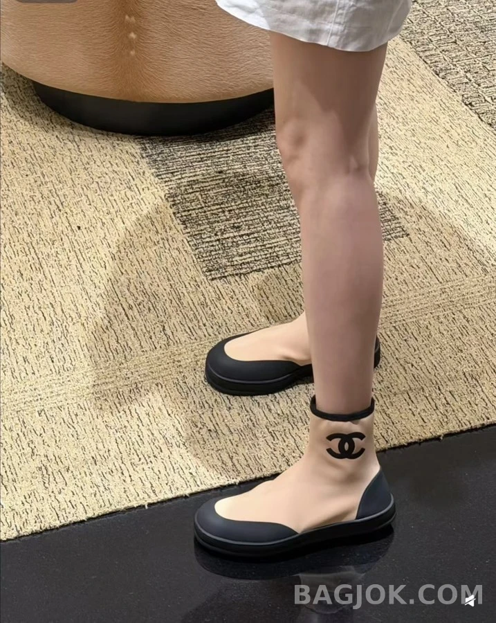 샤넬 샤넬 코코 비치 탄력 앵클 부츠 상세 이미지