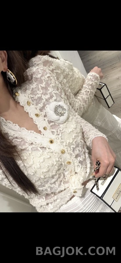 샤넬 샤넬 물결 펀칭 니트 가디건 상세 이미지
