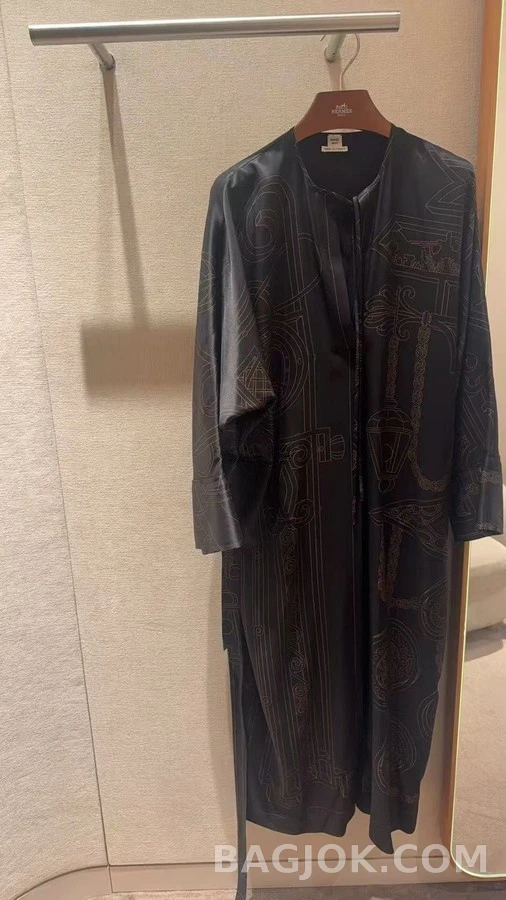 에르메스 에르메스 체인 패턴 실크 벨티드 원피스 상세 이미지