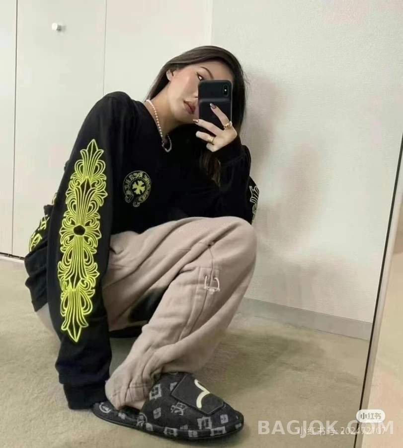 크롬하츠 크롬하츠 말발굽 소매 프린트 긴팔 티셔츠 상세 이미지