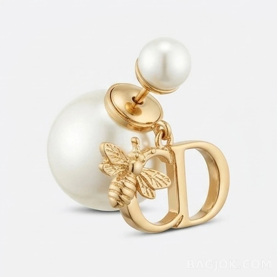 디올 디올 로고 비 쁘띠 스터드 이어링 상세 이미지