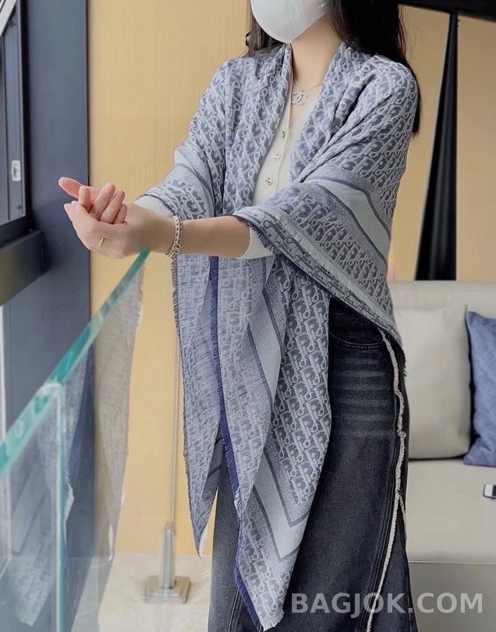 디올 디올 오블리크 패턴 숄 상세 이미지