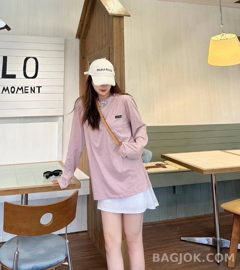 미우미우 미우미우 벚꽃핑크 스트라이프 긴팔 티셔츠 상세 이미지