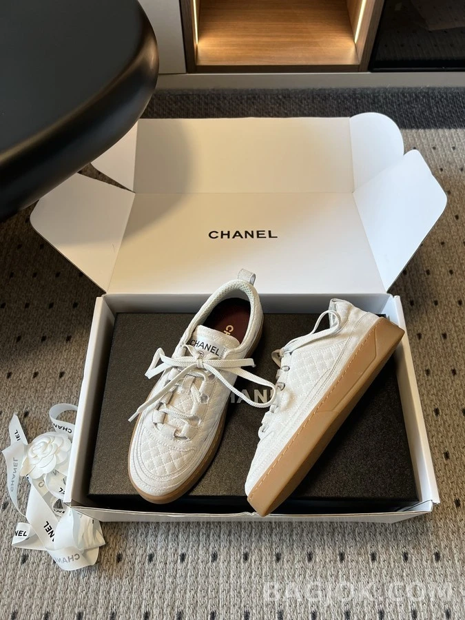 샤넬 샤넬 퀼팅 캐주얼 스니커즈 상세 이미지