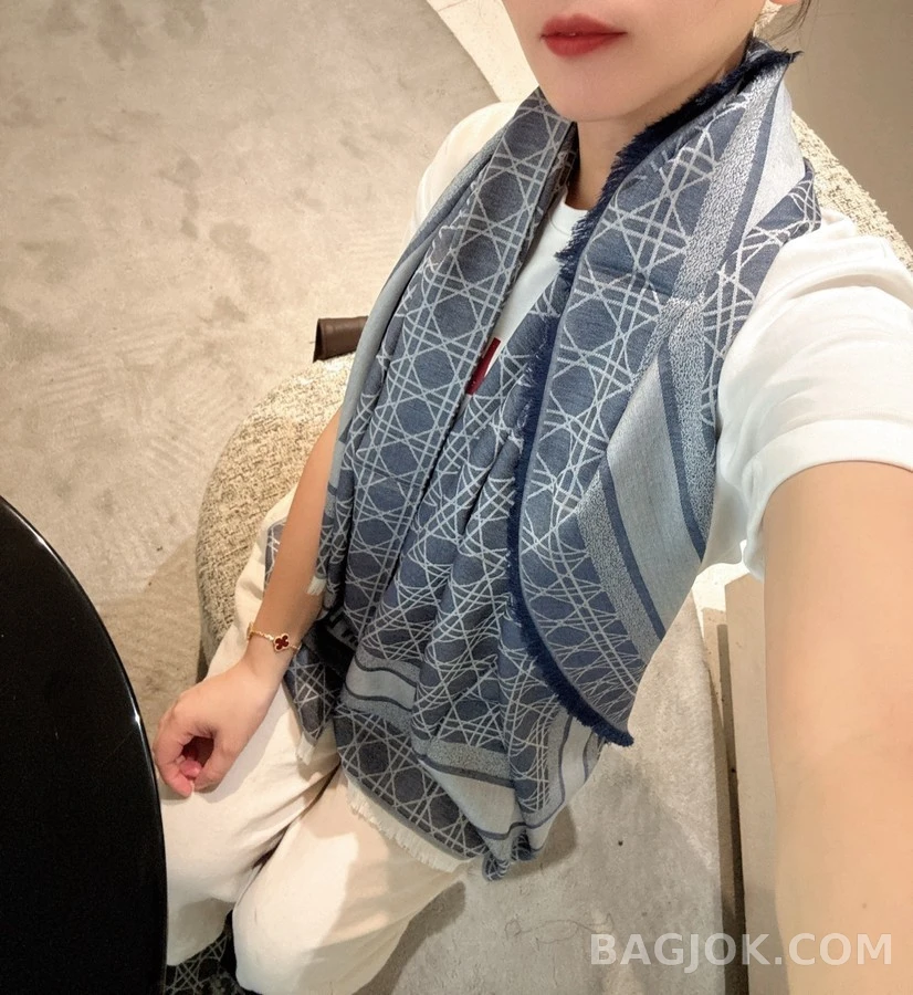 디올 디올 캐나쥬 패턴 머플러 상세 이미지