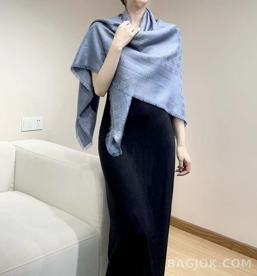 디올 디올 까나쥬 패턴 숄 스카프 상세 이미지