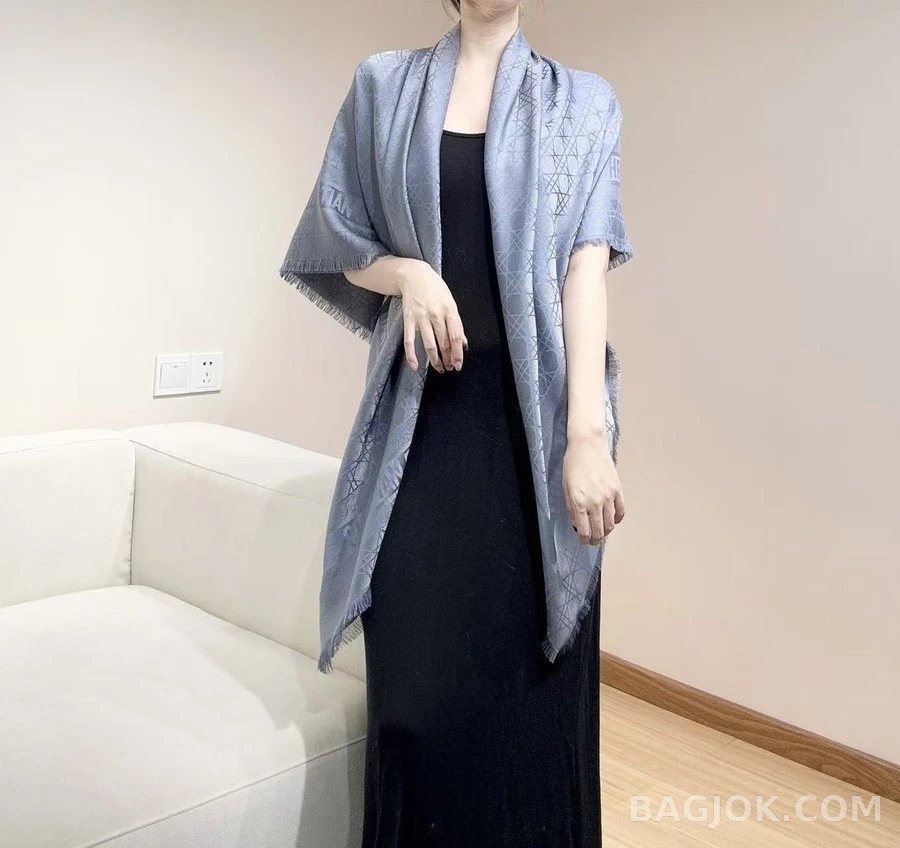 디올 디올 까나쥬 패턴 숄 스카프 상세 이미지