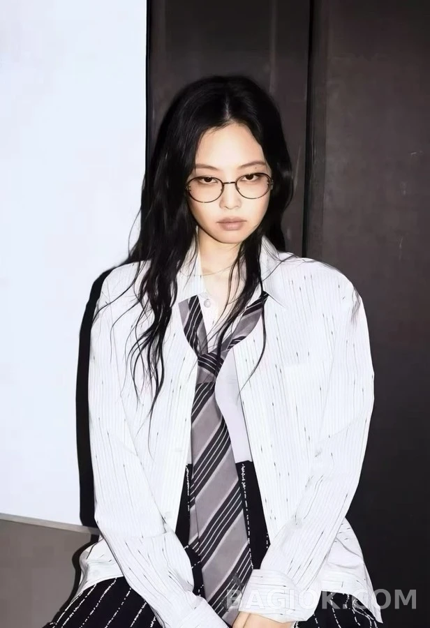샤넬 샤넬 세로 스트라이프 물방울 프린트 셔츠 상세 이미지
