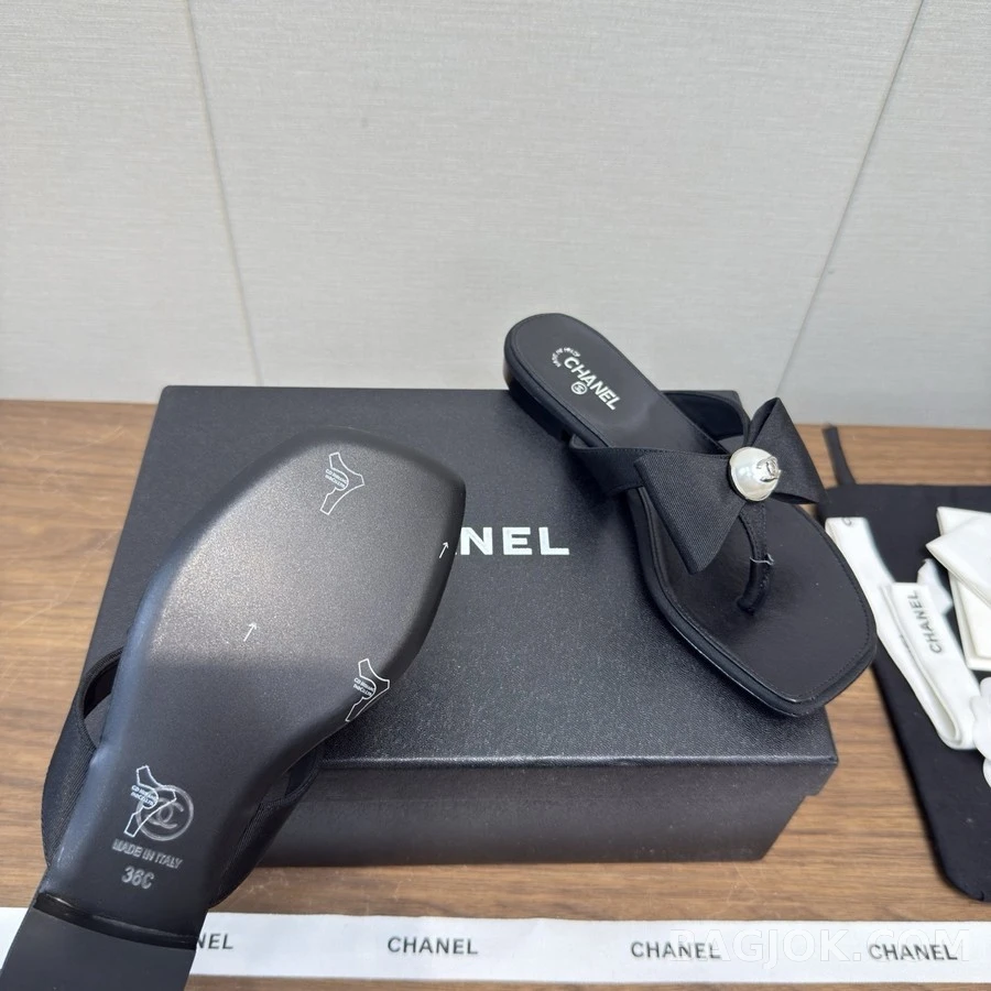 샤넬 샤넬 진주 로고 리본 샌들 상세 이미지