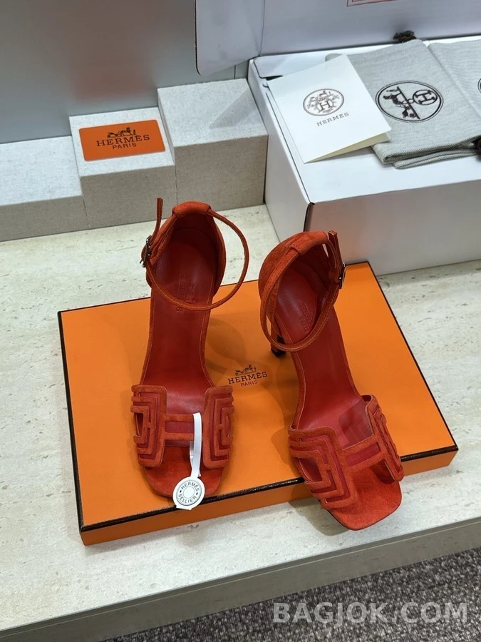 에르메스 에르메스 스웨이드 글래디에이터 힐 상세 이미지