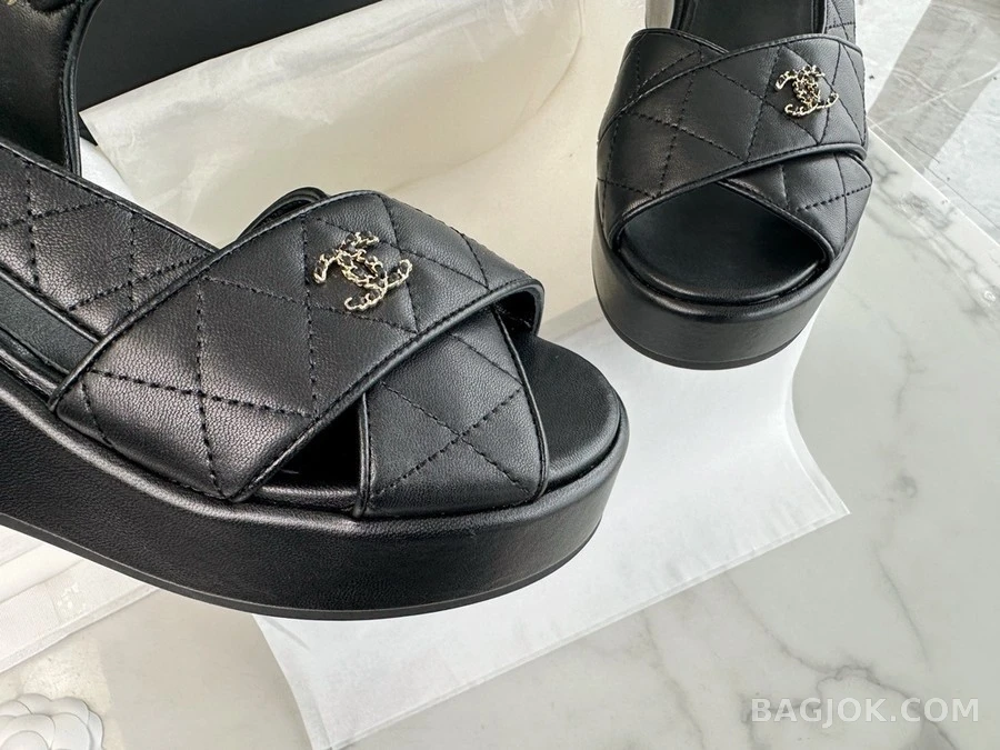 샤넬 샤넬 퀼팅 플랫폼 웨지 샌들 상세 이미지