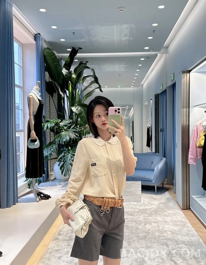 미우미우 미우미우 피터팬 카라 셔츠 상세 이미지