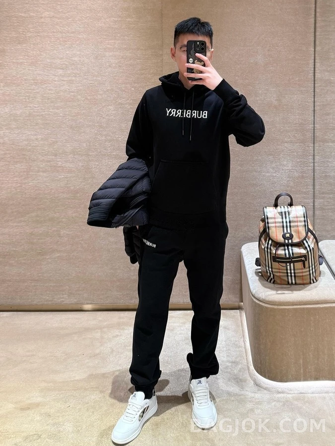 버버리 버버리 레터링 프린트 후드 티셔츠 상세 이미지