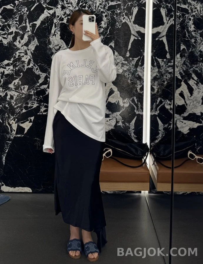 셀린느 셀린느 레터링 로고 긴팔 티셔츠 상세 이미지