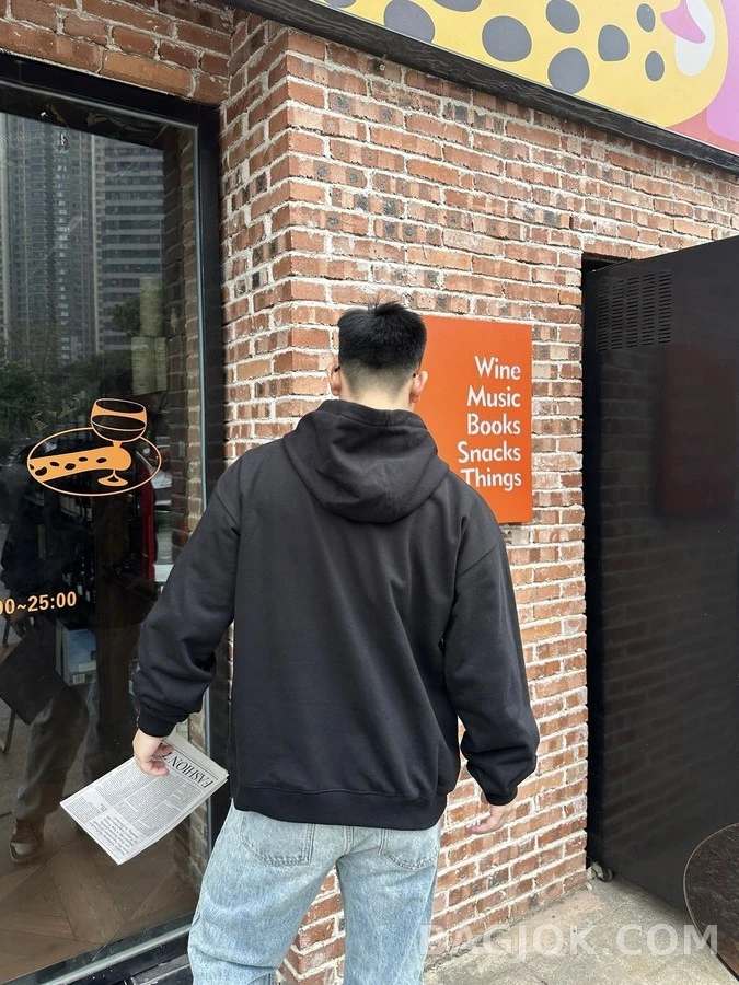 베르사체 베르사체 메두사 자수 로고 후드 맨투맨 상세 이미지