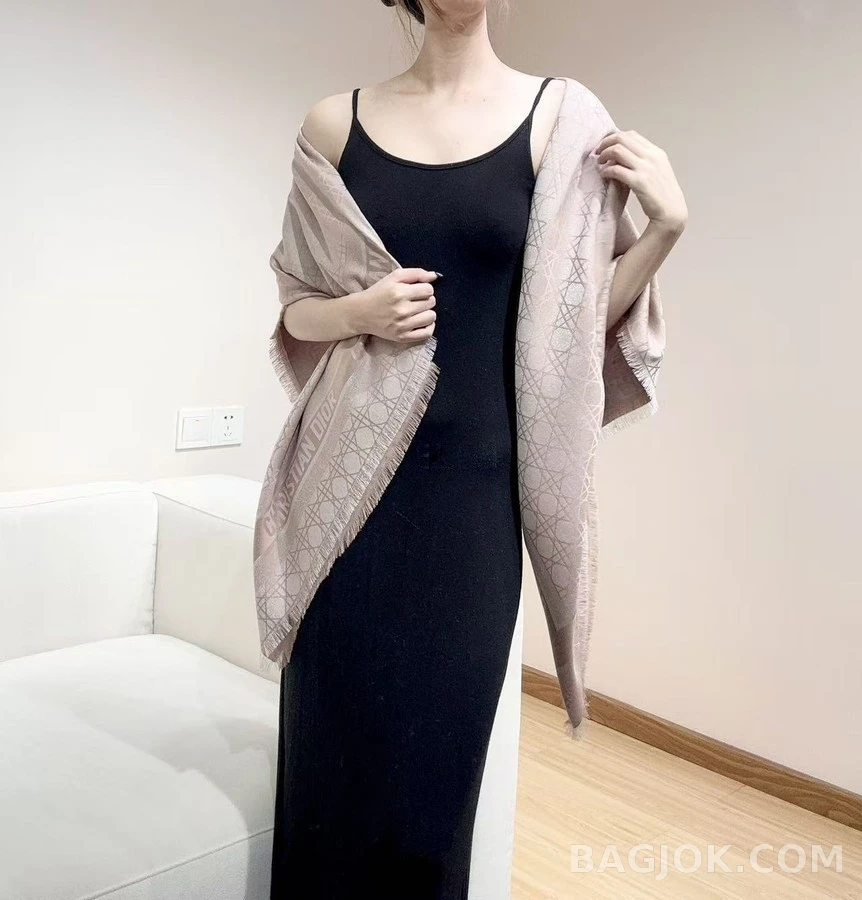 디올 디올 까나쥬 금사 숄 머플러 상세 이미지