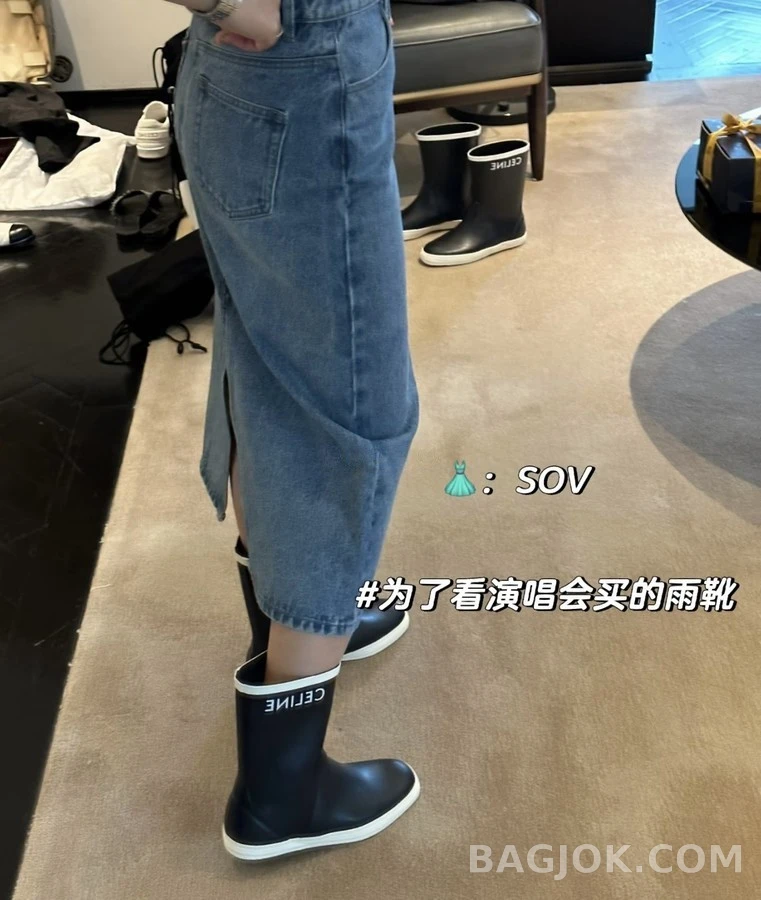 셀린느 셀린느 레터링 플랫 레인부츠 상세 이미지