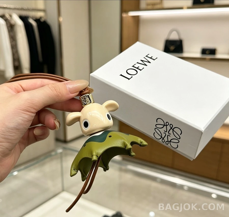 로에베 로에베 카모플라쥬 덤보 키링 상세 이미지