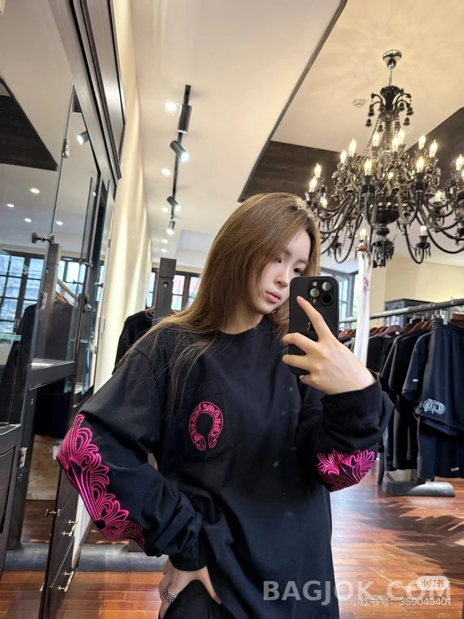 크롬하츠 크롬하츠 말발굽 플라워 긴팔 티셔츠 상세 이미지