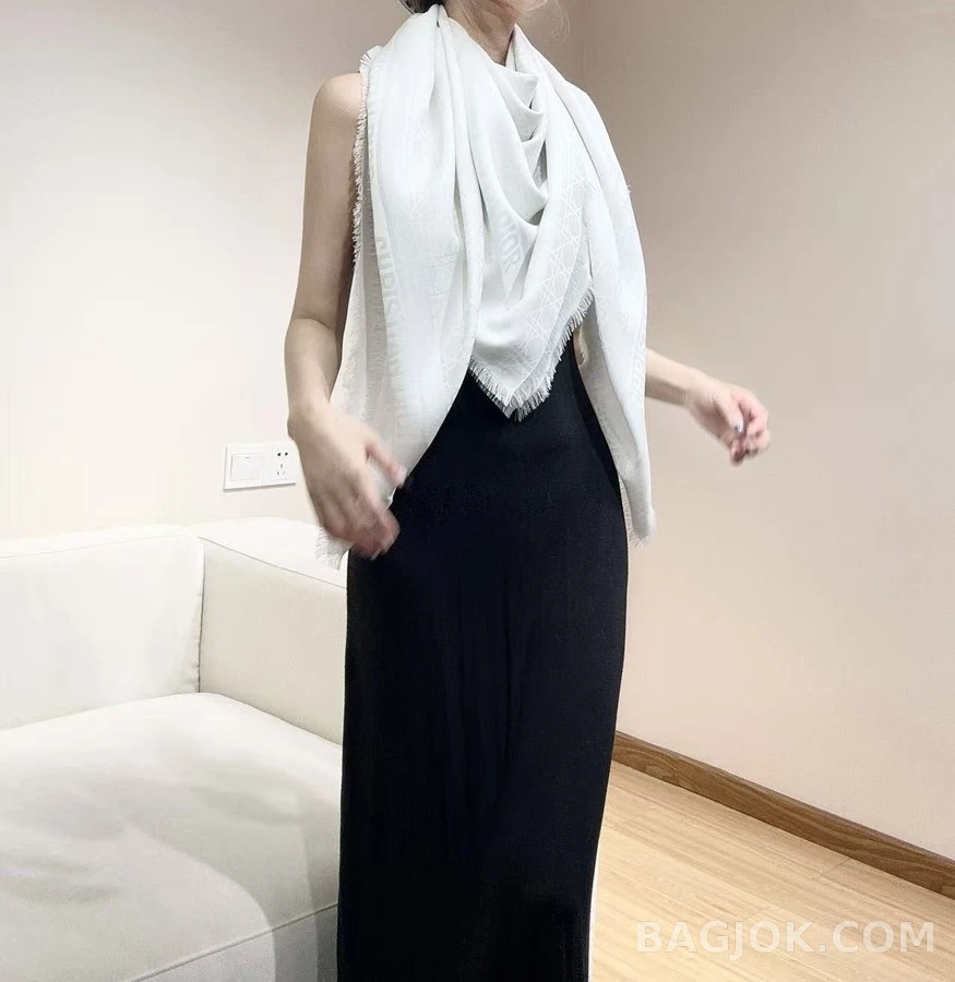 디올 디올 까나쥬 패턴 머플러 상세 이미지