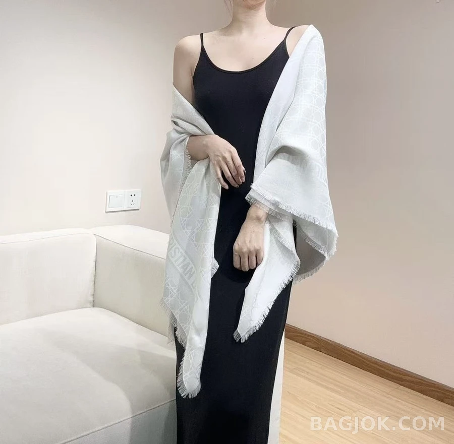 디올 디올 까나쥬 패턴 머플러 상세 이미지