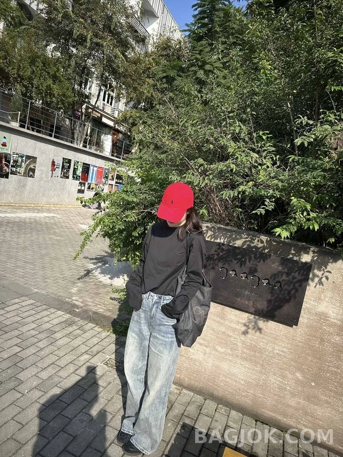 브루넬로 쿠치넬리 브루넬로 쿠치넬리 실크 광택 코튼 긴팔 티셔츠 상세 이미지