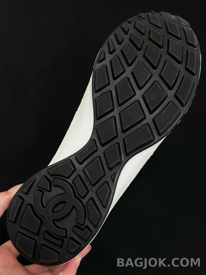 샤넬 샤넬 더블 C 레트로 스니커즈 상세 이미지