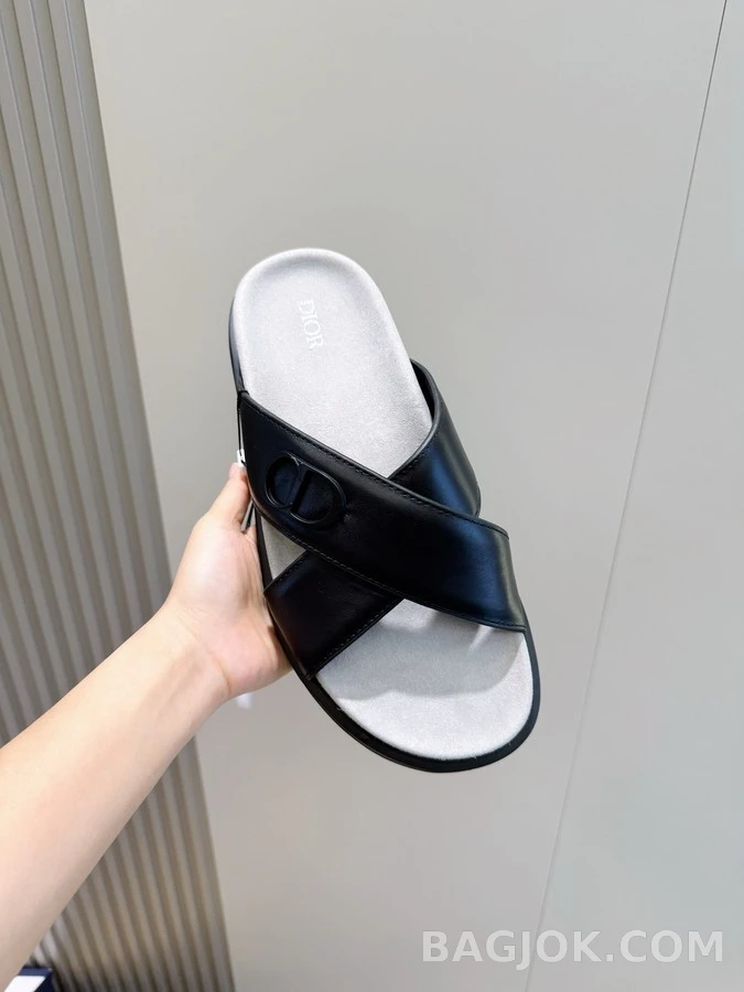 디올 디올 아쿠아 로고 크로스 스트랩 샌들 상세 이미지