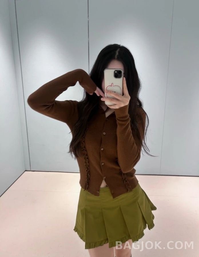 미우미우 미우미우 카라 러플 니트 가디건 상세 이미지