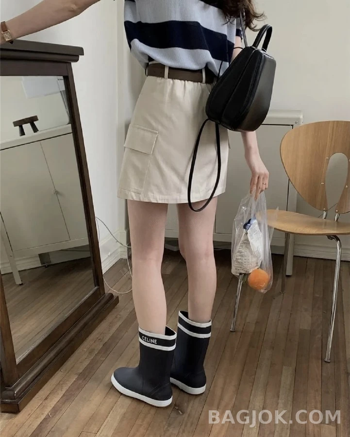 셀린느 셀린느 로고 스트라이프 레인 부츠 상세 이미지
