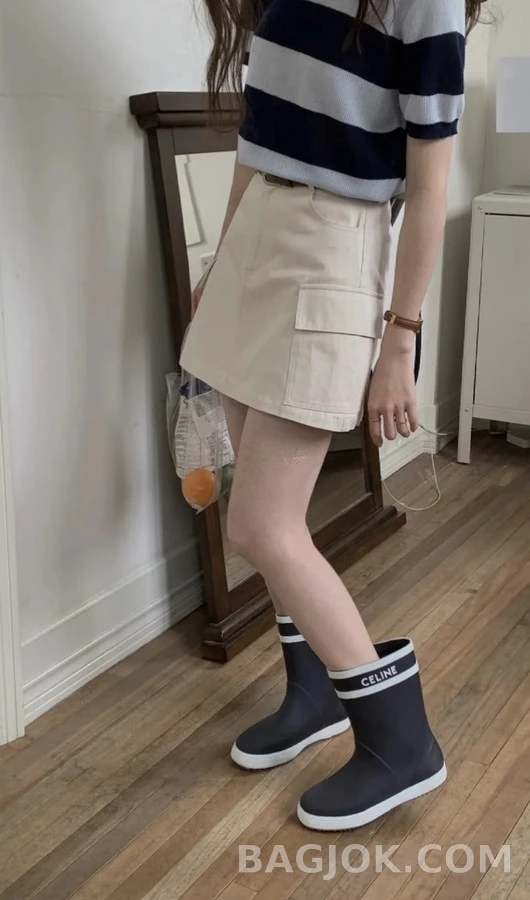 셀린느 셀린느 로고 스트라이프 레인 부츠 상세 이미지