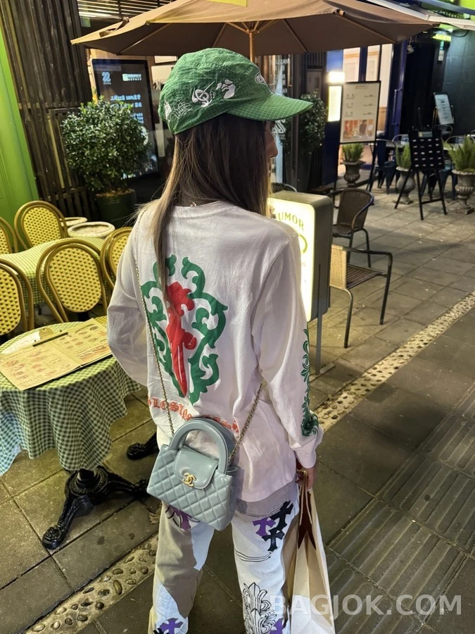 크롬하츠 크롬하츠 LA 한정 스크롤 긴팔 티셔츠 상세 이미지