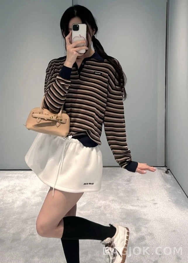 미우미우 미우미우 스트라이프 폴로 니트 상세 이미지