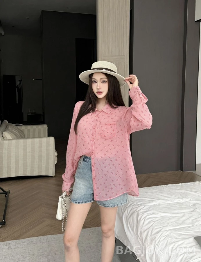 샤넬 샤넬 로고 프린트 셔츠 상세 이미지