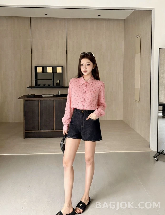 샤넬 샤넬 로고 프린트 셔츠 상세 이미지